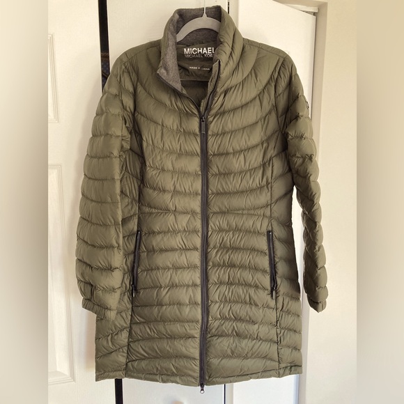 Michael Kors Packable Puffer Coat - Picture 1 of 4
